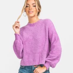 Budget ❤️ Southern 👚 Shirt Co. Cropped Feather Knit Sweater 🤩